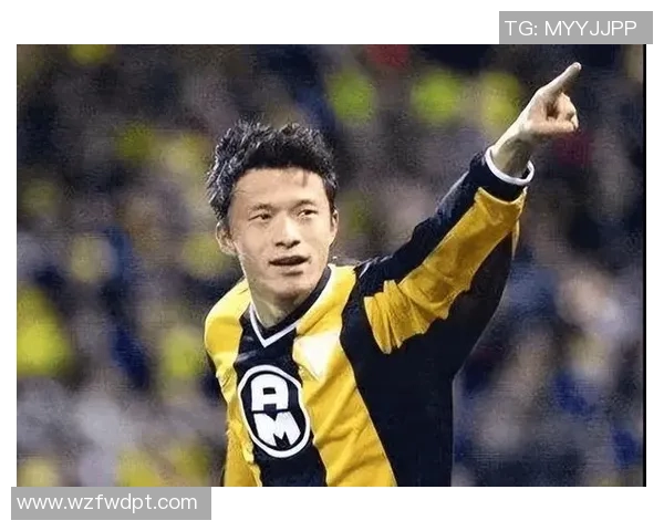 足球明星教练婚姻状况揭秘是否已经离婚引发热议