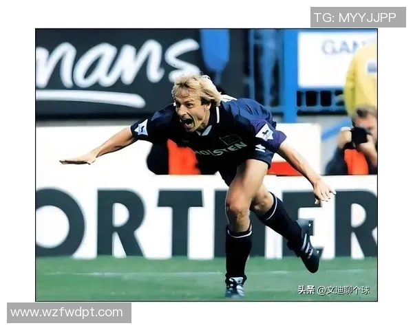 足球明星辉煌瞬间集锦展现他们的传奇事迹与不屈精神